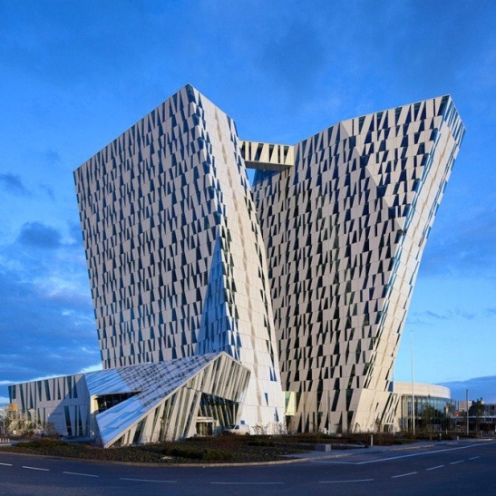 A work of the Danish architectural company 3xN, “Bella Sky Hotel” has become a landmark in Copenhagen, Denmark