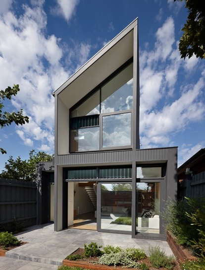 Residential Architecture- North Fitzroy House by AM Architecture